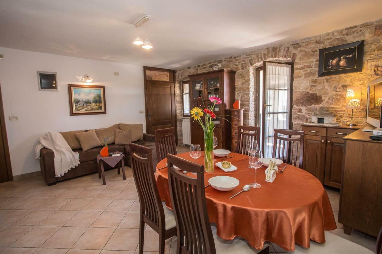 Apartament Nona Nina Vižinada Zewnętrze zdjęcie