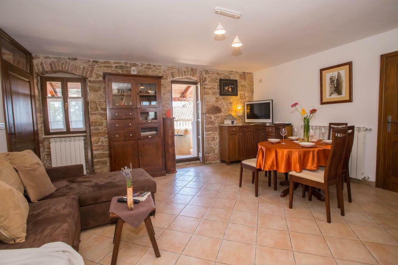 Apartament Nona Nina Vižinada Zewnętrze zdjęcie